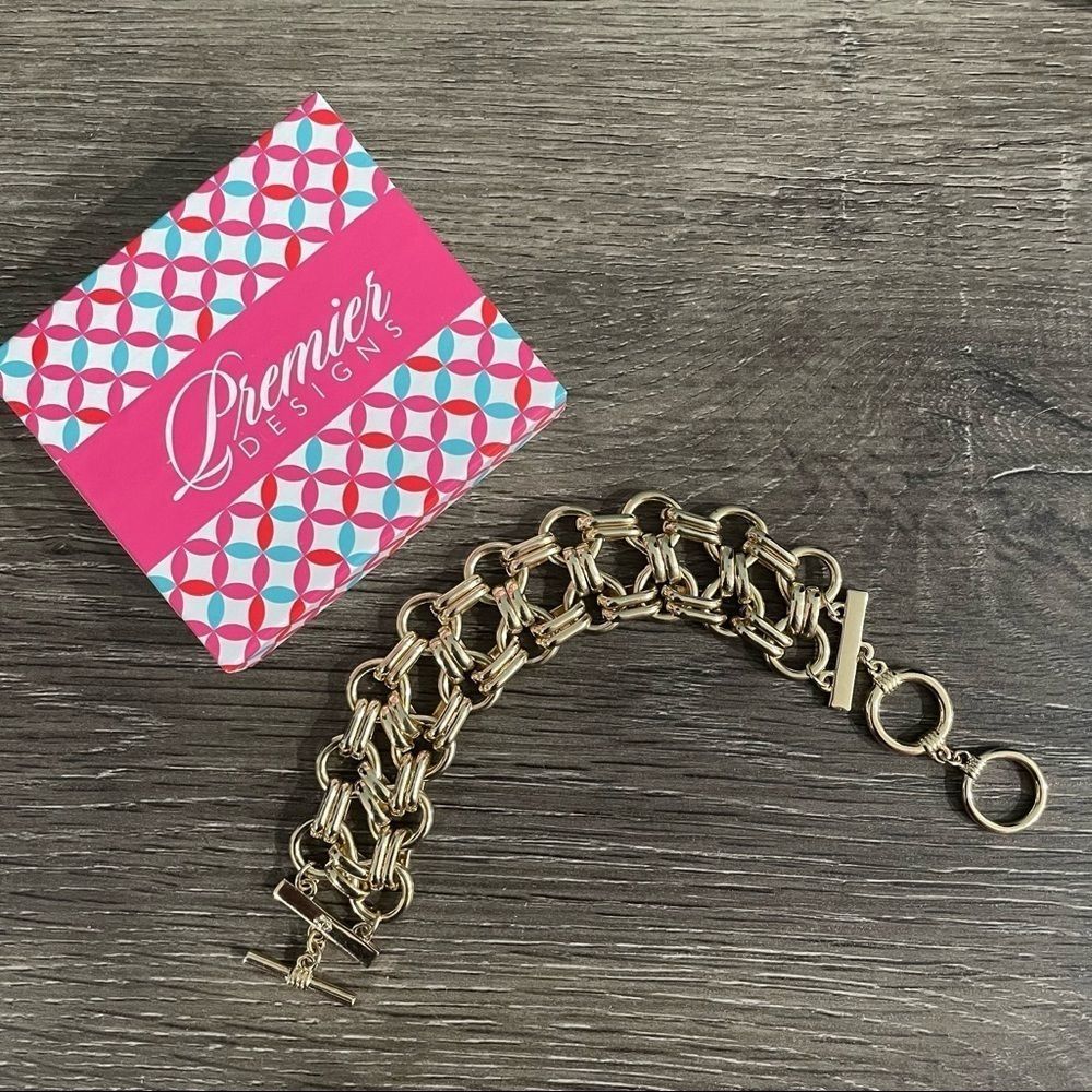 Premier Designs Goldie Bracelet